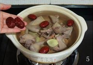 【滋补老鸽汤】的做法步骤:5