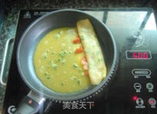 【草莓鸡蛋饼】--- 春季里甜蜜蜜的早餐饼的做法步骤:10