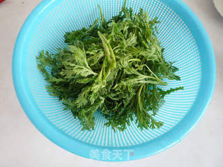 蒜蓉蒸茼蒿的做法步骤:2