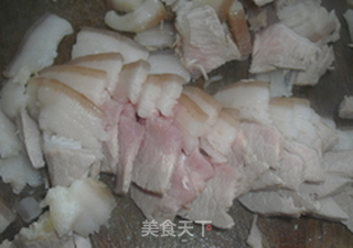 青蒜回锅肉的做法步骤:3
