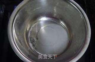 焦糖布丁的做法步骤:2