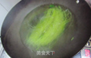 【凉拌菠菜】---清新小凉菜的做法步骤:3