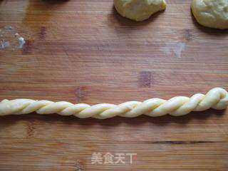 牛奶蜂蜜麻花的做法步骤:7