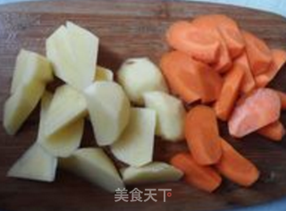 咖喱鸡翅的做法步骤:3