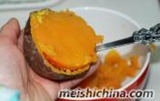 芝士奶油焗红薯的做法步骤:2