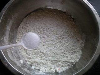 黑椒火腿蛋饼的做法步骤:3
