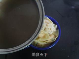 鲜虾云吞面的做法步骤:15