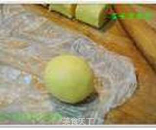 蛋黄莲蓉酥的做法步骤:10