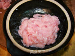 心蓝手制私房菜【超嫩玲珑肉丝】——冰淇淋流泪(抉择)的做法步骤:2