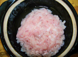 心蓝手制私房菜【超嫩玲珑肉丝】——冰淇淋流泪(抉择)的做法步骤:3