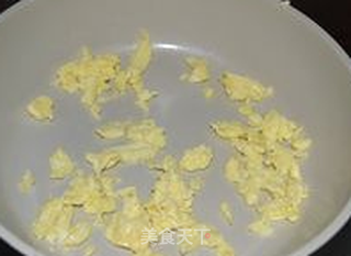 西兰花鸡蛋土司披萨的做法步骤:2