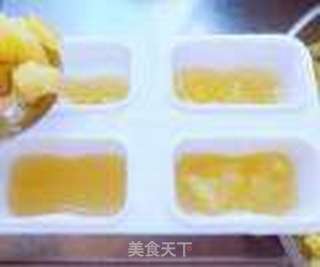 自制菠萝冰棍的做法步骤:12
