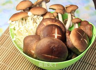 鲜贝火锅的做法步骤:7