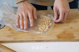我真的再吃一颗榛子酥就好的做法步骤:4
