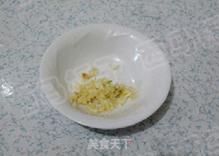 椒油炝拌莴笋的做法步骤:3