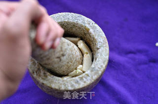 蒜泥虎皮蛋的做法步骤:4