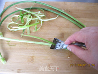 蒜苔凉拌手斯鸡肉的做法步骤：3