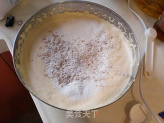 低卡的黑糖蜂蜜蛋糕的做法步骤:5