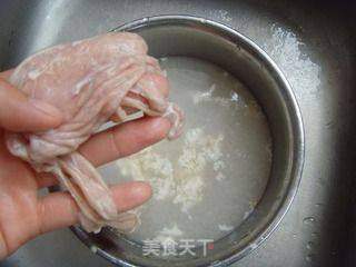 香醇,“鲜”开你的胃---豆花肥肠的做法步骤:3