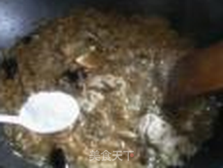 酸菜鱼火锅的做法步骤:11