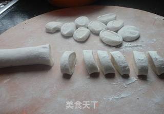 一馅两吃的—【猪肉芹菜煎饺】的做法步骤:6