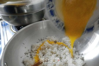 一点点的小失败-黄金蛋炒饭的做法步骤:7