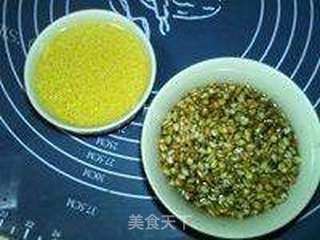 麦仁小米红豆粽的做法步骤:3
