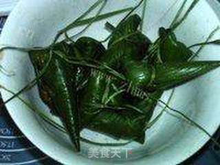 麦仁小米红豆粽的做法步骤:7