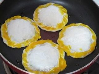 饺子皮韭菜盒子的做法步骤：12