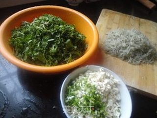 【荠菜盒子】的做法步骤:3