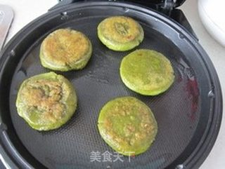 菠菜糯米饼的做法步骤：9