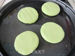 菠菜糯米饼的做法步骤:8