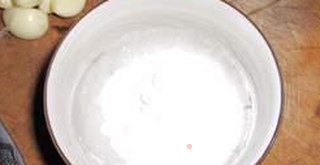 炎炎夏日里的一道开胃的糖水----米酒红豆小圆子的做法步骤:4