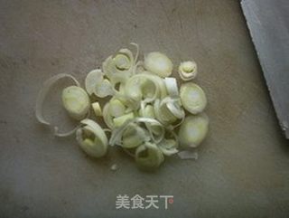 炝汤黄面条的做法步骤:3