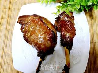 秘制烤鹅腿的做法步骤:15
