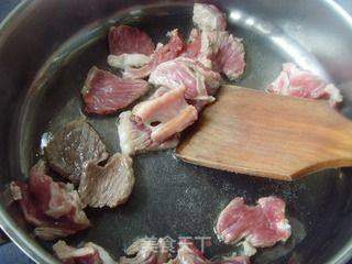 家常下饭菜---日式焖牛肉的做法步骤:3