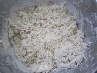 马蹄韭菜鸡蛋饺的做法步骤:7