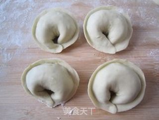 马蹄韭菜鸡蛋饺的做法步骤:10