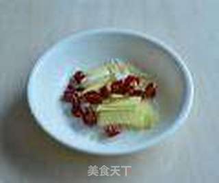 双菇鸡翅的做法步骤:3