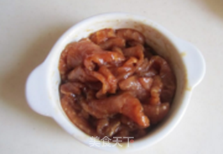 青蒜肉丝炒年糕的做法步骤：4