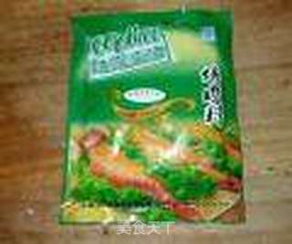 新奥尔良烤鸡腿肉的做法步骤:4