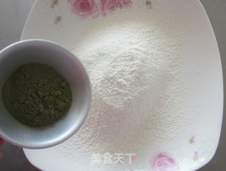 童趣无限---毛毛虫蛋糕的做法步骤:5