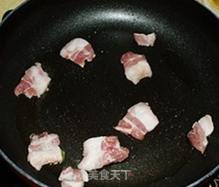 辣白菜炒五花肉的做法步骤:4