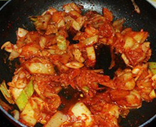 辣白菜炒五花肉的做法步骤:12