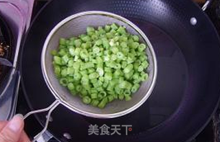 家常菜——豆角煎蛋的做法步骤:4