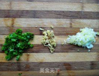 肉末花生汤面条的做法步骤:4