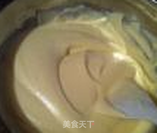 戚风蛋糕卷的做法步骤:11