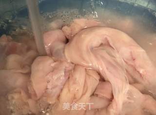 黑乐砂锅啫啫生肠的做法步骤:4