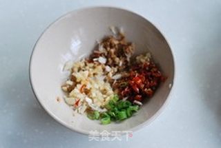 避免茄子“吃”油的小妙招——不油不腻吃茄子的做法步骤:7