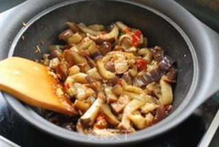 避免茄子“吃”油的小妙招——不油不腻吃茄子的做法步骤:11